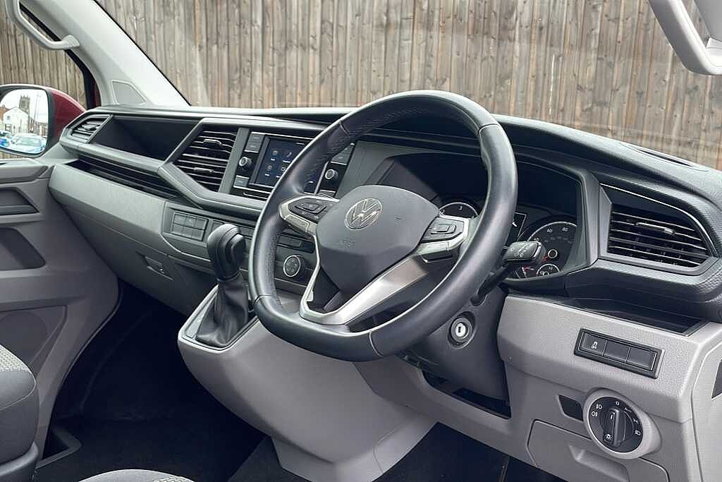 Volkswagen Transporter 2.0 BiTDI 204 Highline Kombi Van 4MOTION DSG