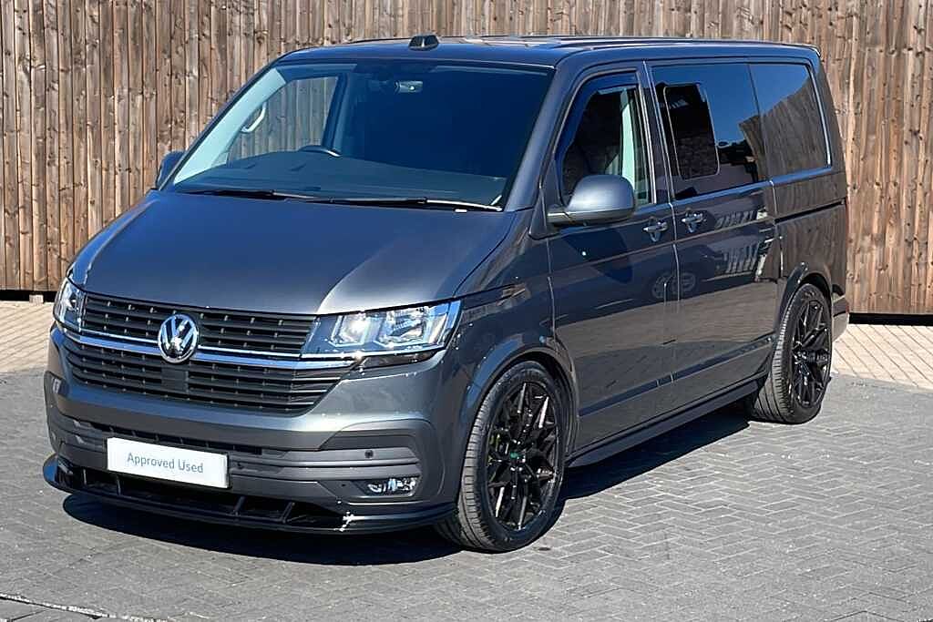 Volkswagen Transporter 2.0 BiTDI 199 Highline Kombi Van DSG