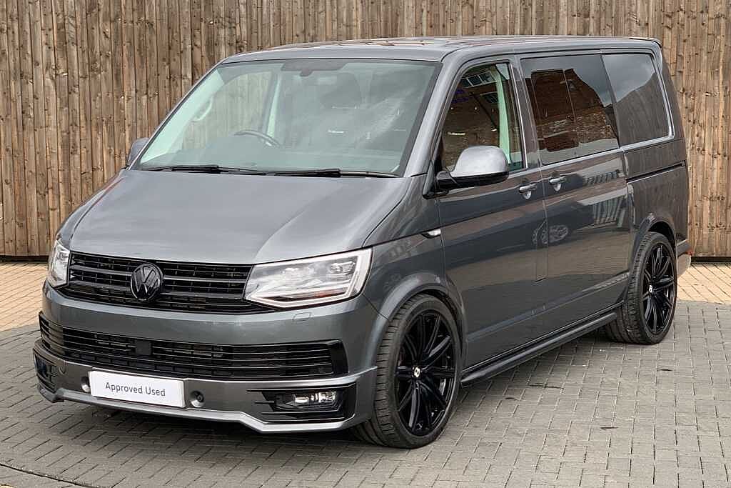 Volkswagen Transporter 2.0 BiTDI BMT 204 Highline Kombi Van 4MOTION DSG