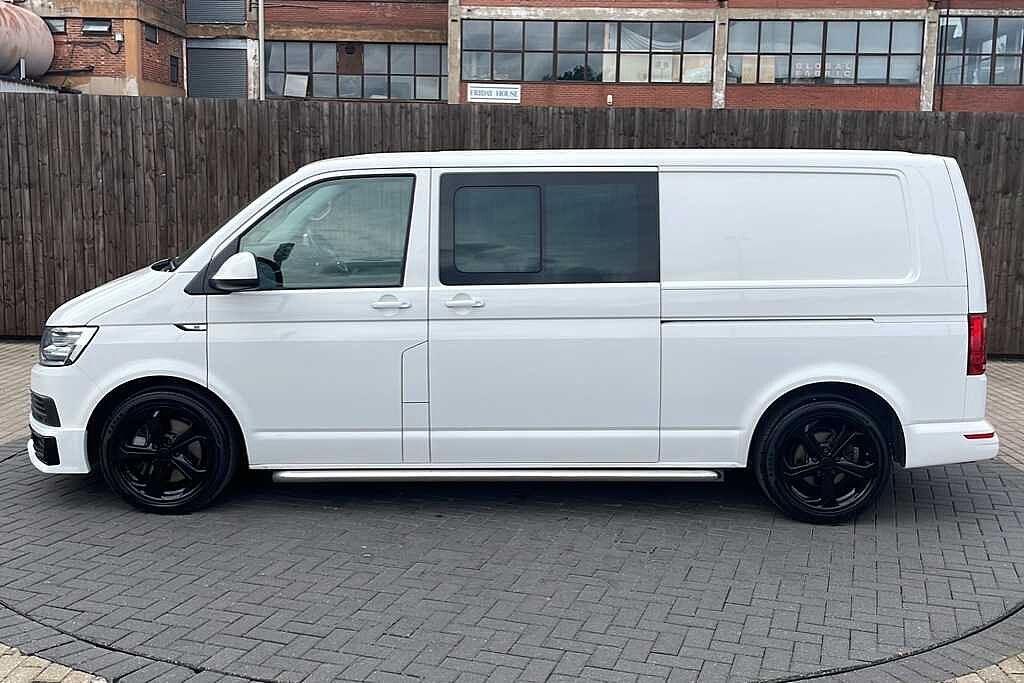 Volkswagen Transporter 2.0 TDI BMT 150 Startline Window Van DSG