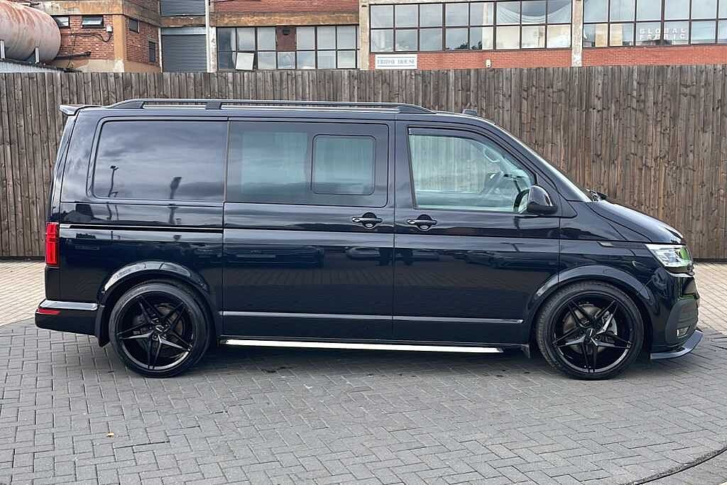 Volkswagen Transporter 2.0 BiTDI 204 Highline Kombi Van 4MOTION DSG