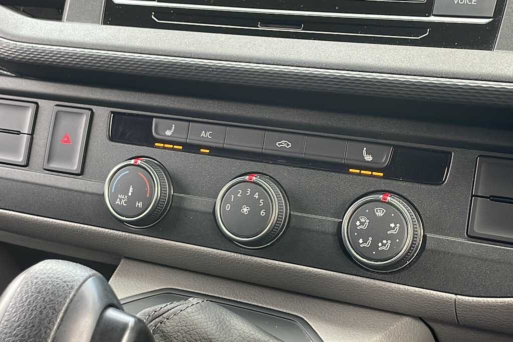 Volkswagen Transporter 2.0 TDI 150 Highline Van DSG