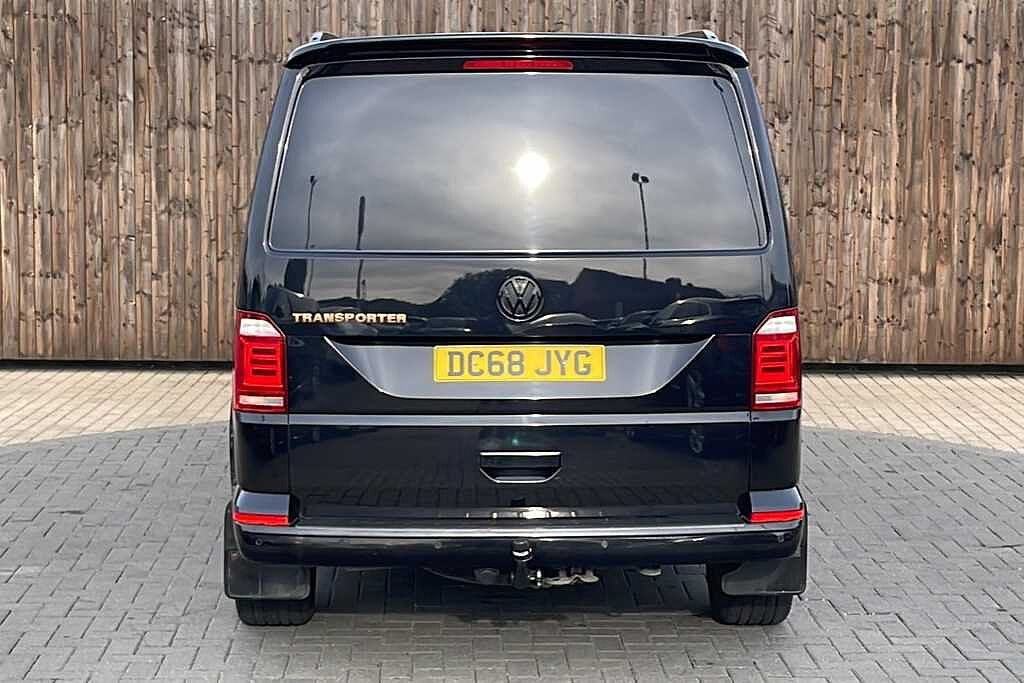 Volkswagen Transporter 2.0 BiTDI BMT 204 Highline Kombi Van DSG