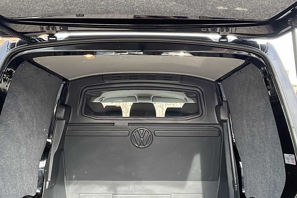 Volkswagen Transporter 2.0 BiTDI BMT 204 Highline Kombi Van DSG