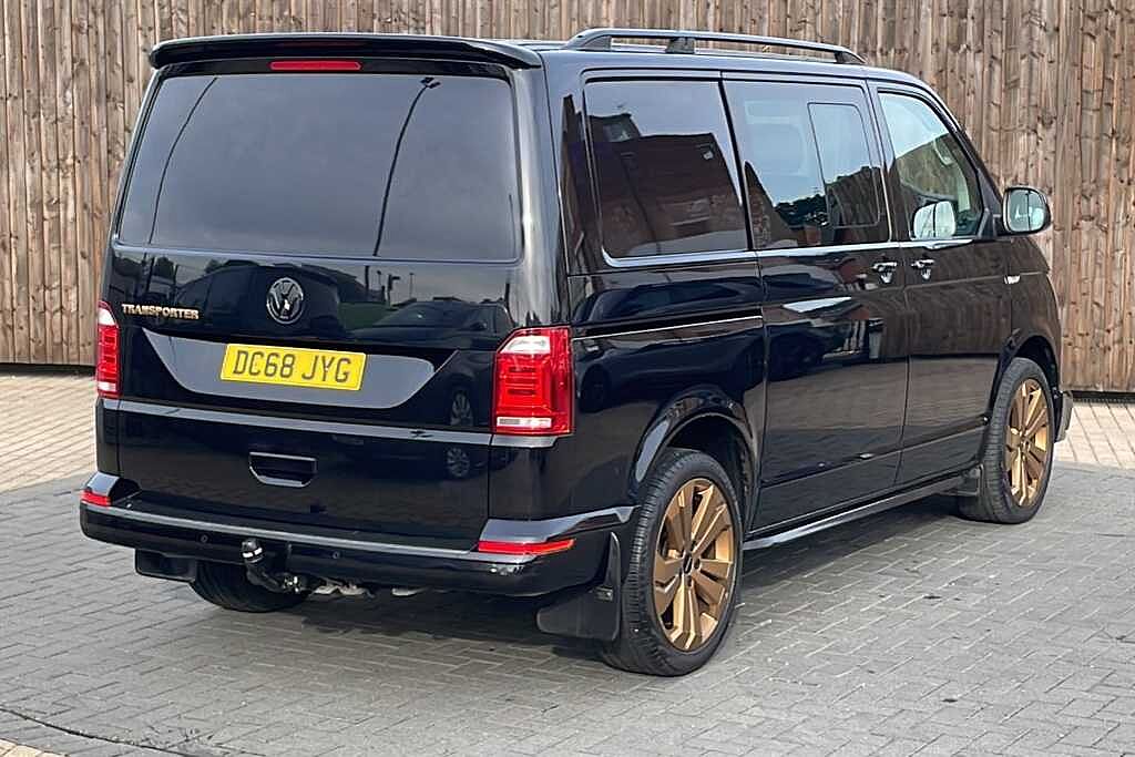 Volkswagen Transporter 2.0 BiTDI BMT 204 Highline Kombi Van DSG