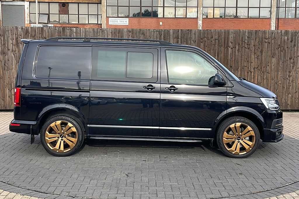 Volkswagen Transporter 2.0 BiTDI BMT 204 Highline Kombi Van DSG