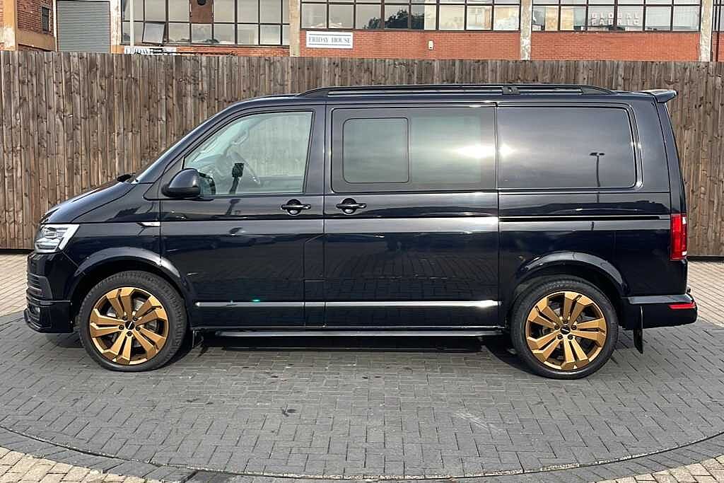 Volkswagen Transporter 2.0 BiTDI BMT 204 Highline Kombi Van DSG