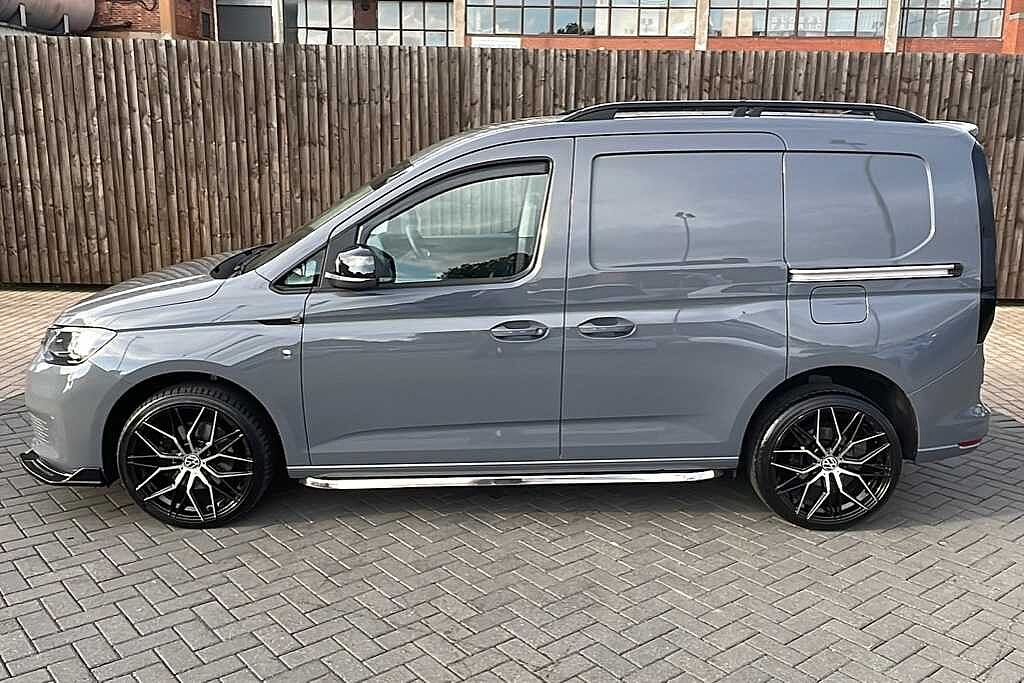 Volkswagen Caddy 2.0 TDI 122PS Commerce Plus Van DSG