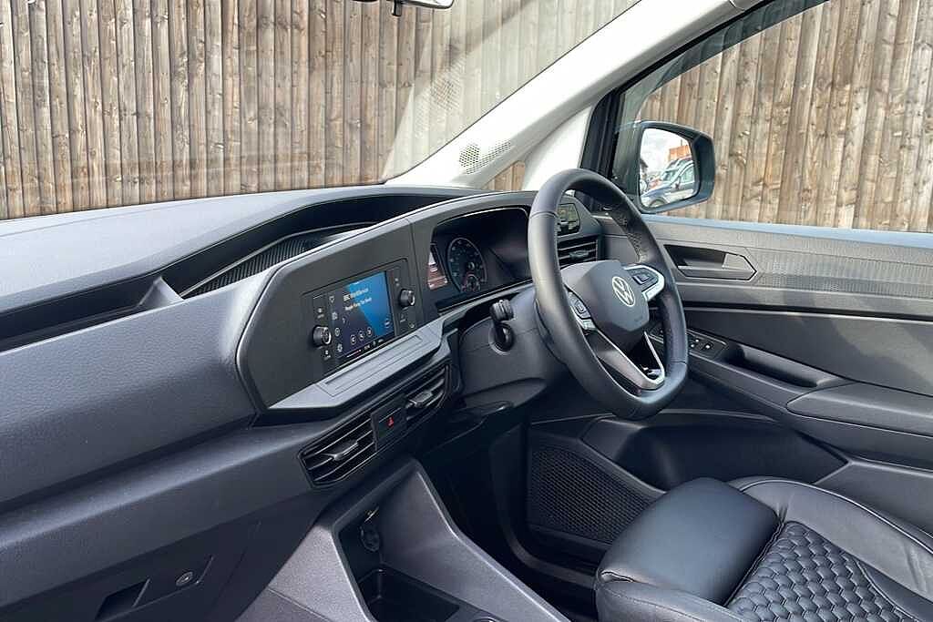 Volkswagen Caddy 2.0 TDI 122PS Commerce Plus Van DSG