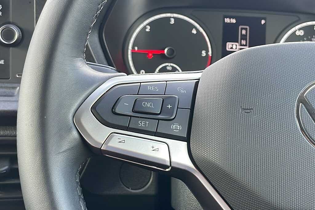 Volkswagen Caddy 2.0 TDI 122PS Commerce Plus Van DSG