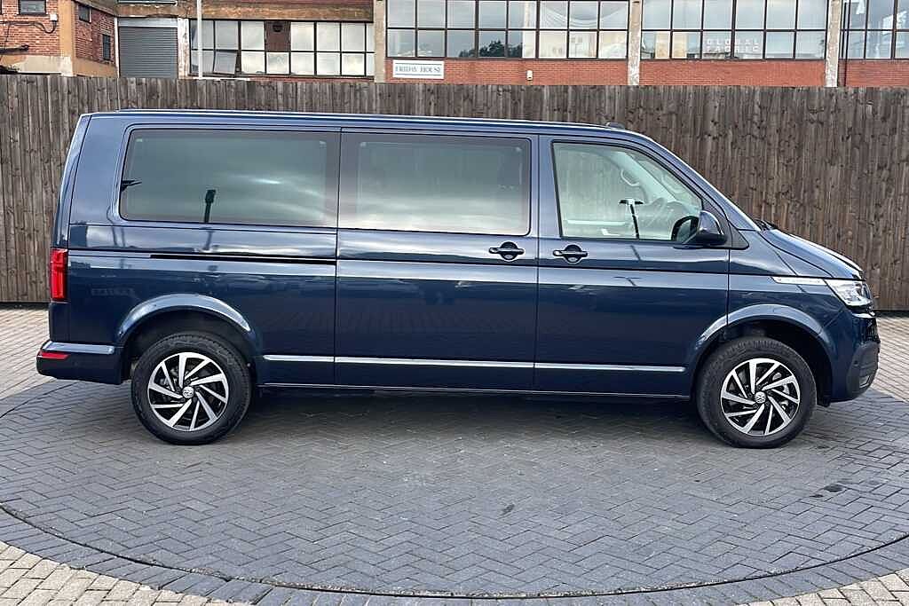 Volkswagen Caravelle 2.0 TDI SE 199 5dr LWB DSG
