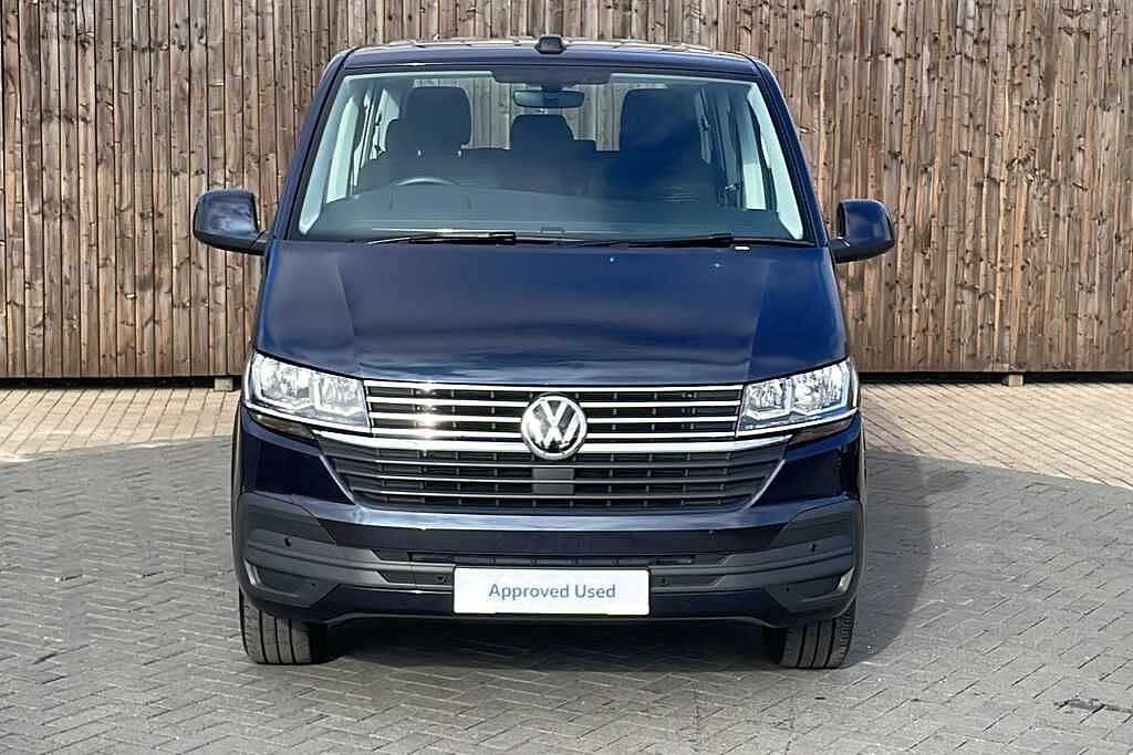 Volkswagen Transporter 2.0 TDI 150PS SE Minibus