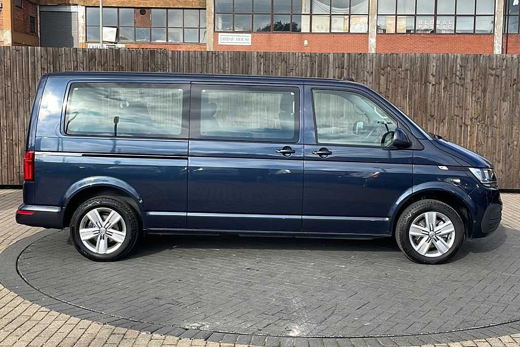 Volkswagen Transporter 2.0 TDI 150PS SE Minibus