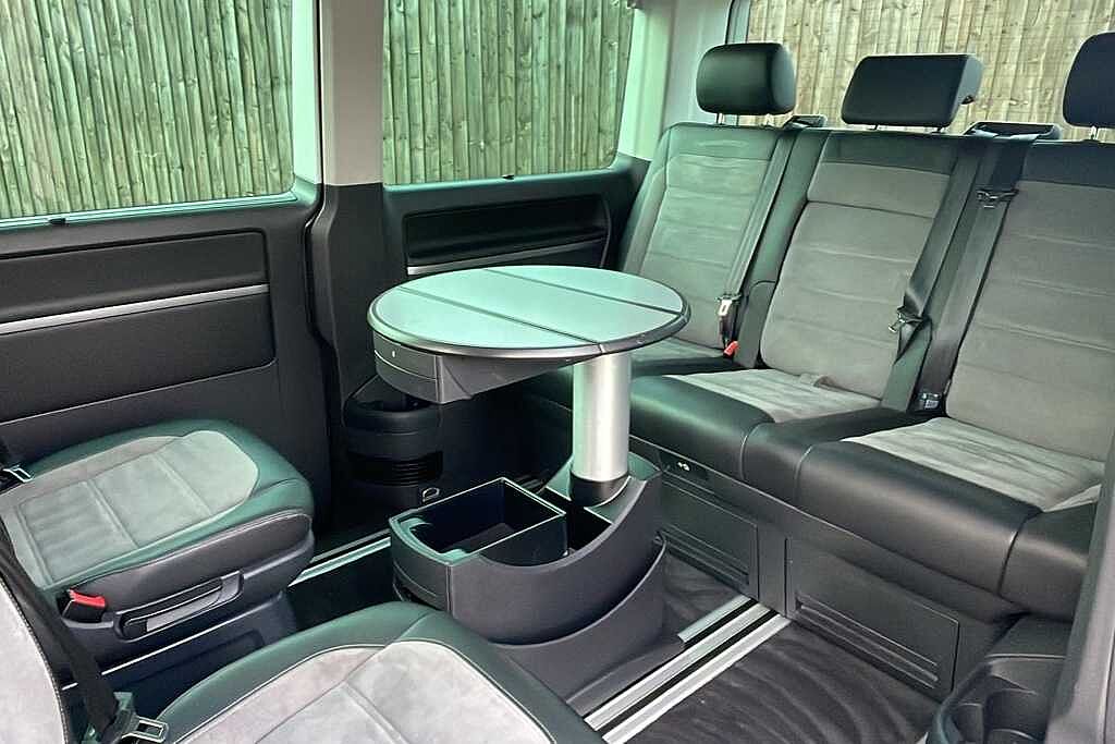 Volkswagen Caravelle 2.0 TDI Executive 150 5dr DSG