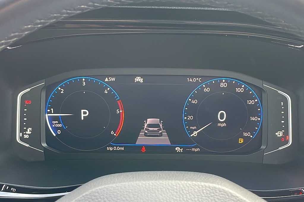 Volkswagen Caravelle 2.0 TDI Executive 150 5dr DSG