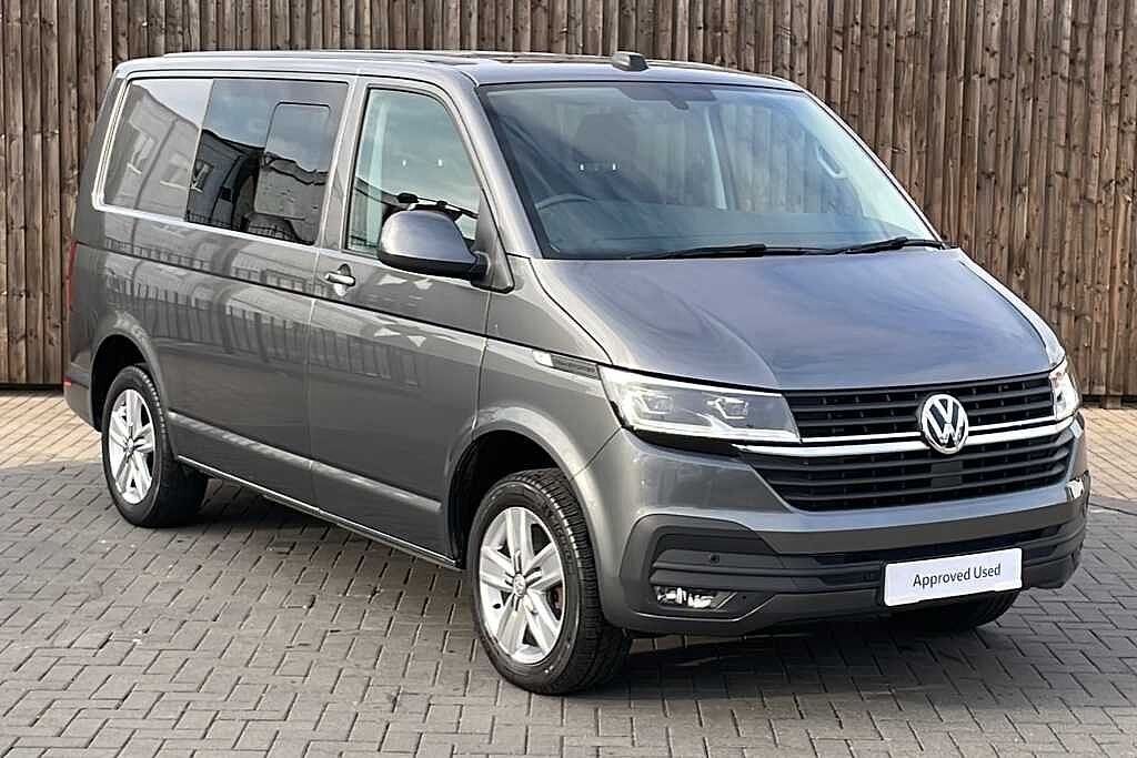 Volkswagen Transporter 2.0 TDI 150 Highline Kombi Van DSG
