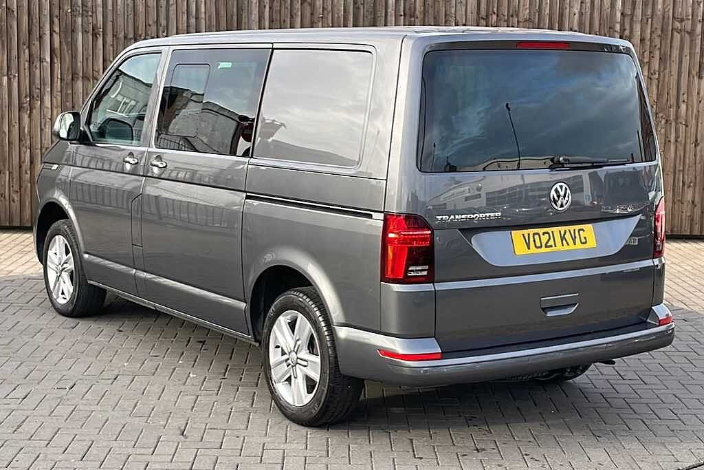 Volkswagen Transporter 2.0 TDI 150 Highline Kombi Van DSG