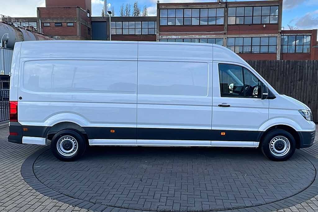 Volkswagen Crafter 2.0 TDI 140PS Startline High Roof Van Auto