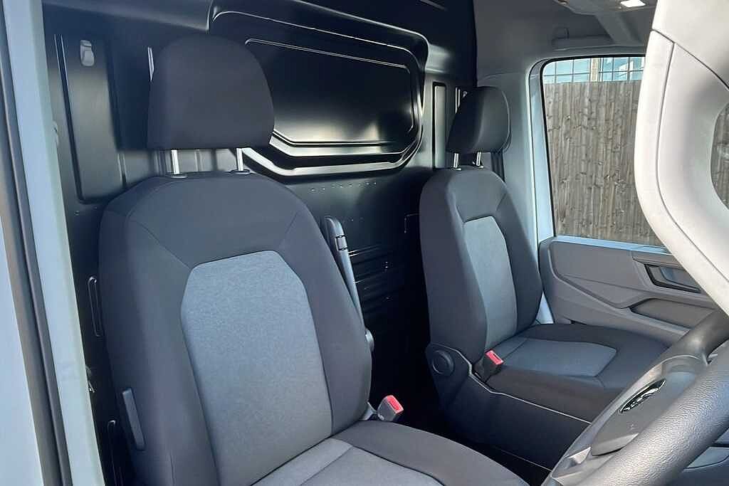 Volkswagen Crafter 2.0 TDI 140PS Startline High Roof Van Auto