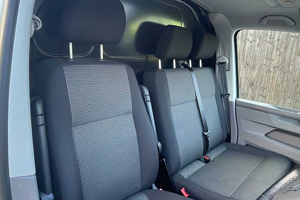 Volkswagen Transporter 2.0 BiTDI 204 Highline Van DSG