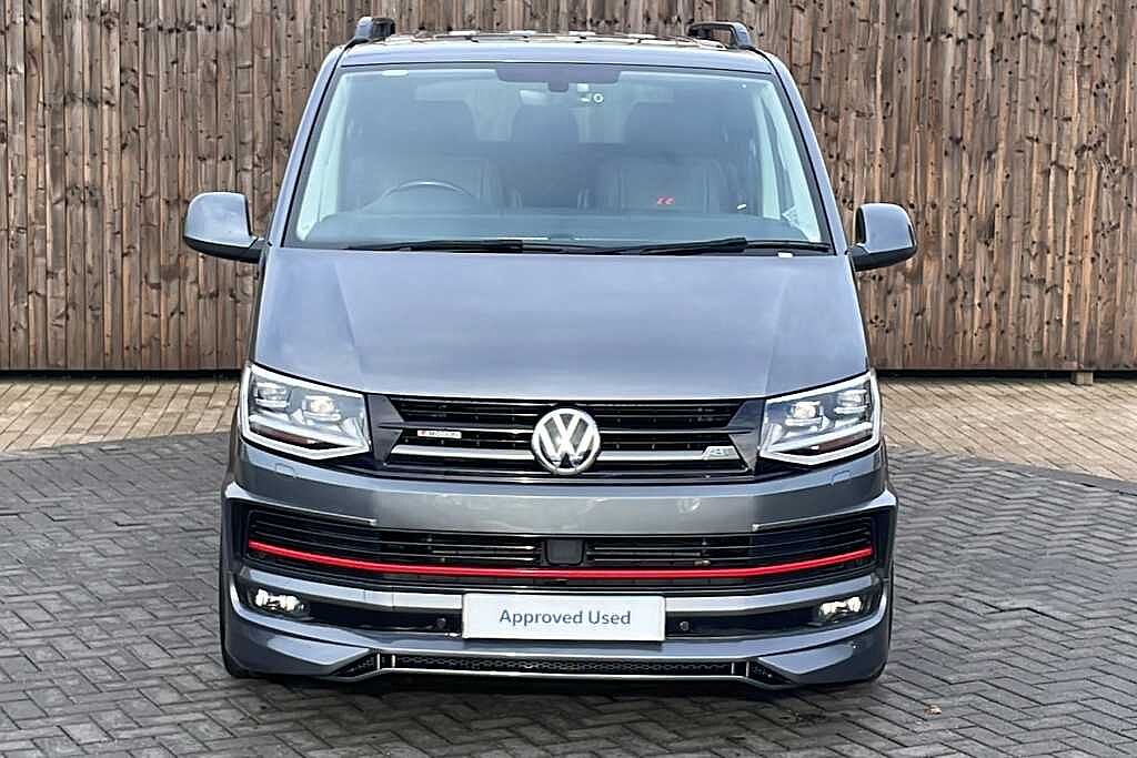 Volkswagen Transporter 2.0 BiTDI BMT 204 Highline Kombi Van 4MOTION DSG