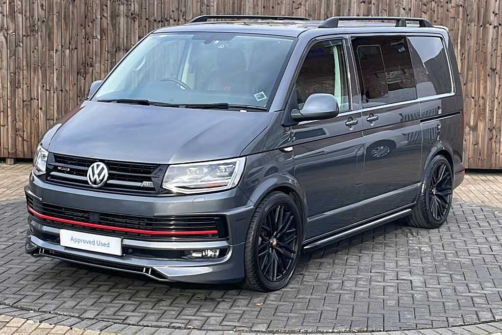 Volkswagen Transporter 2.0 BiTDI BMT 204 Highline Kombi Van 4MOTION DSG