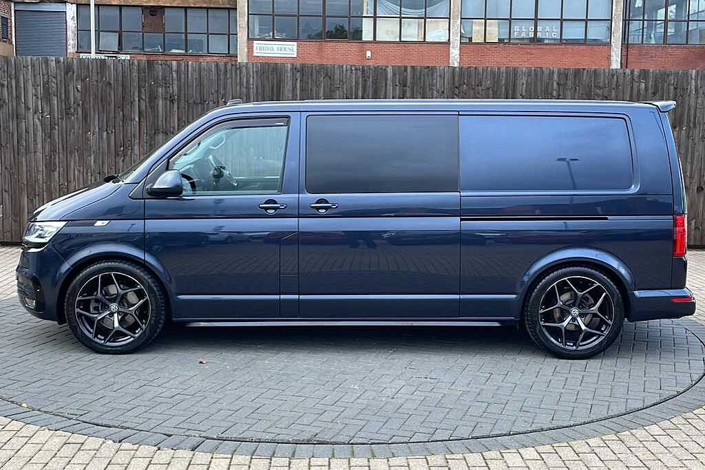 Volkswagen Transporter 2.0 TDI 150 Highline Kombi Van DSG