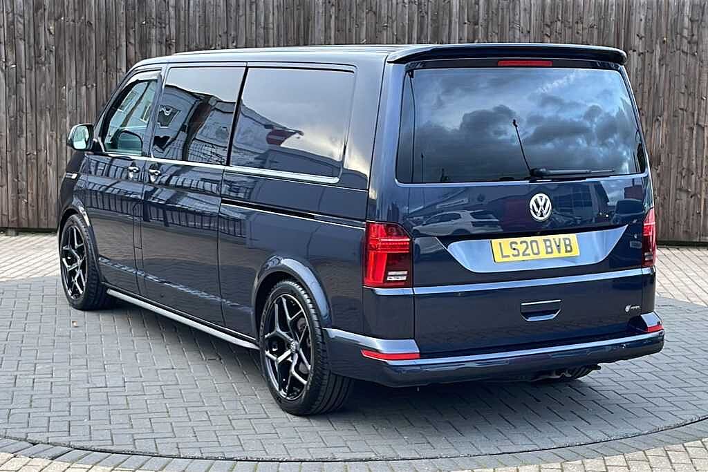 Volkswagen Transporter 2.0 TDI 150 Highline Kombi Van DSG