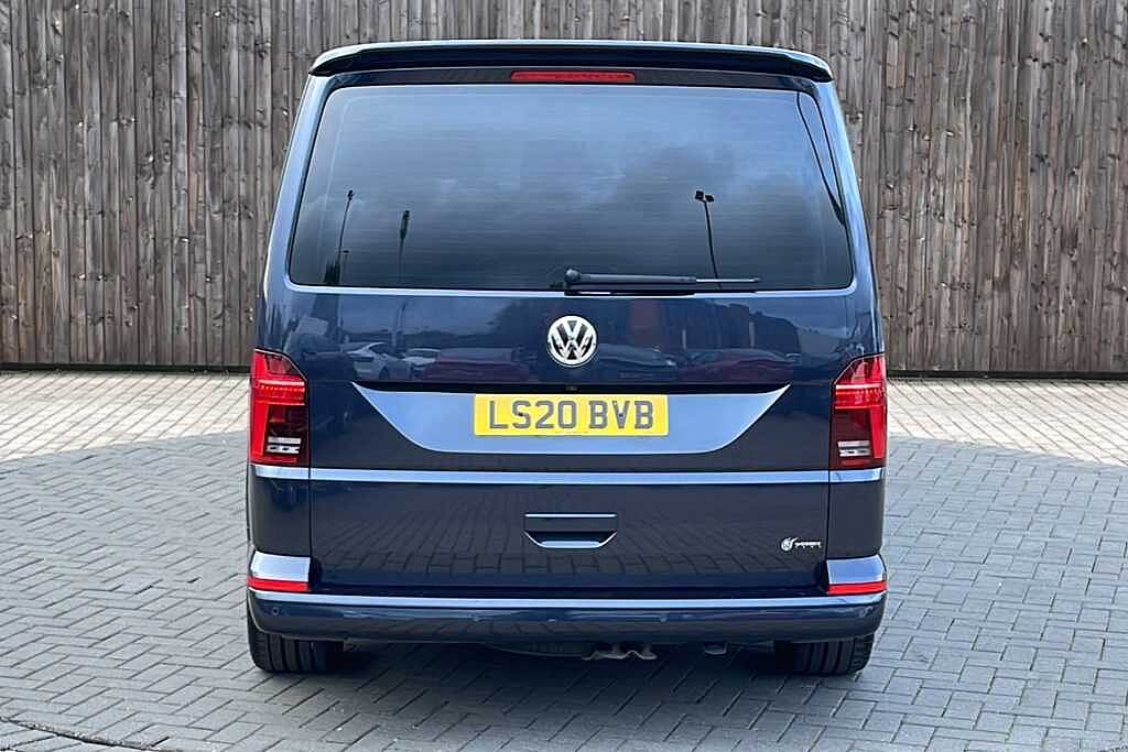 Volkswagen Transporter 2.0 TDI 150 Highline Kombi Van DSG
