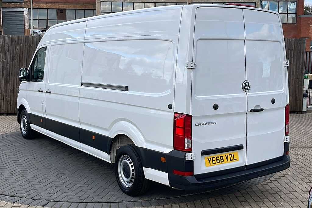 Volkswagen Crafter 2.0 TDI 140PS Trendline Business H/Roof Van Auto
