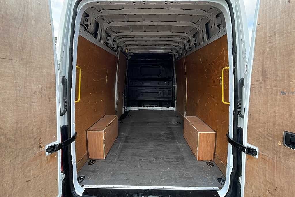 Volkswagen Crafter 2.0 TDI 140PS Trendline Business H/Roof Van Auto