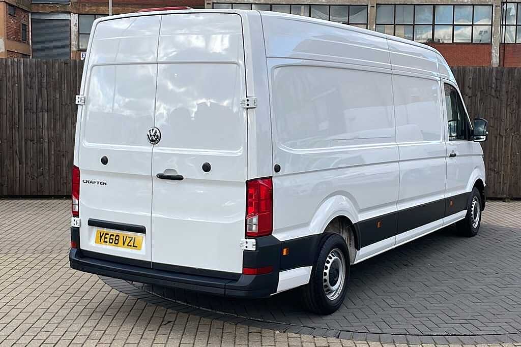 Volkswagen Crafter 2.0 TDI 140PS Trendline Business H/Roof Van Auto