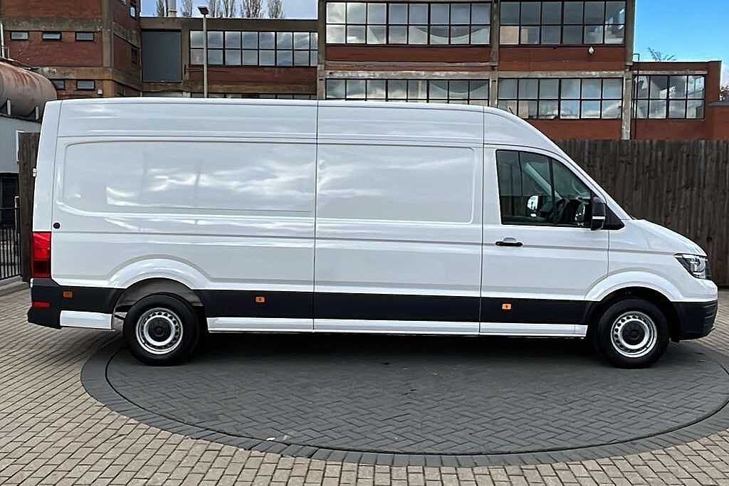 Volkswagen Crafter 2.0 TDI 140PS Trendline Business H/Roof Van Auto