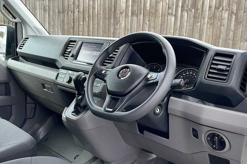 Volkswagen Crafter 2.0 TDI 140PS Trendline Business H/Roof Van Auto