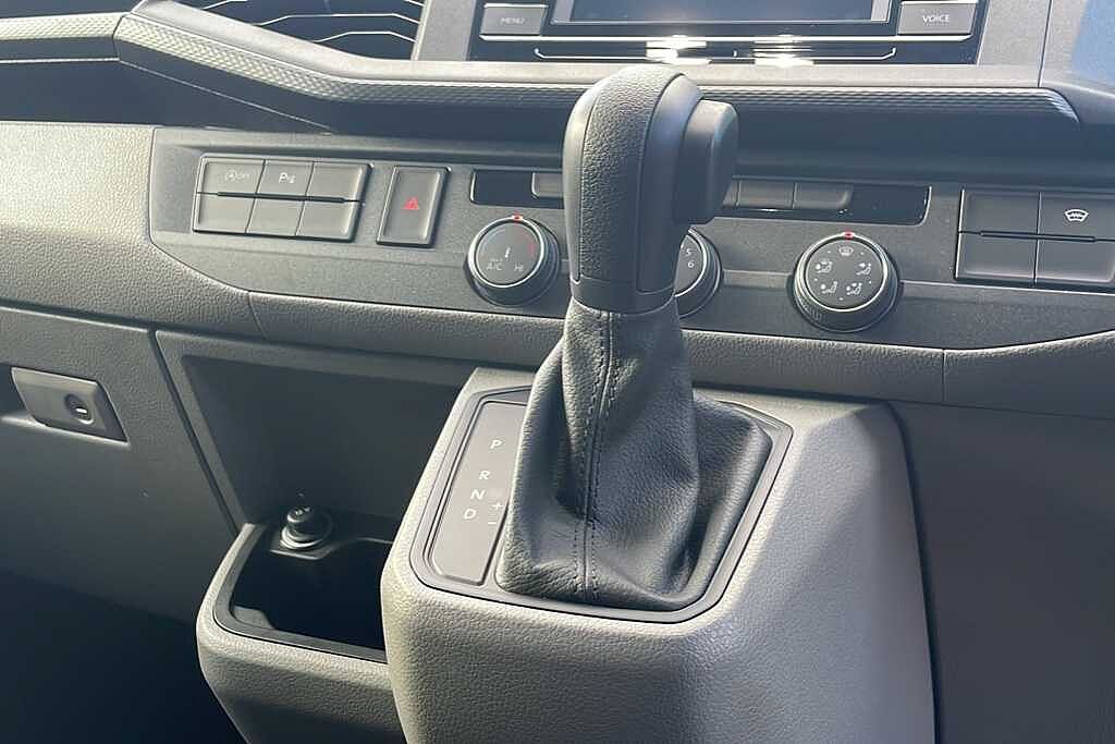 Volkswagen Transporter 2.0 BiTDI 204 Highline Van DSG