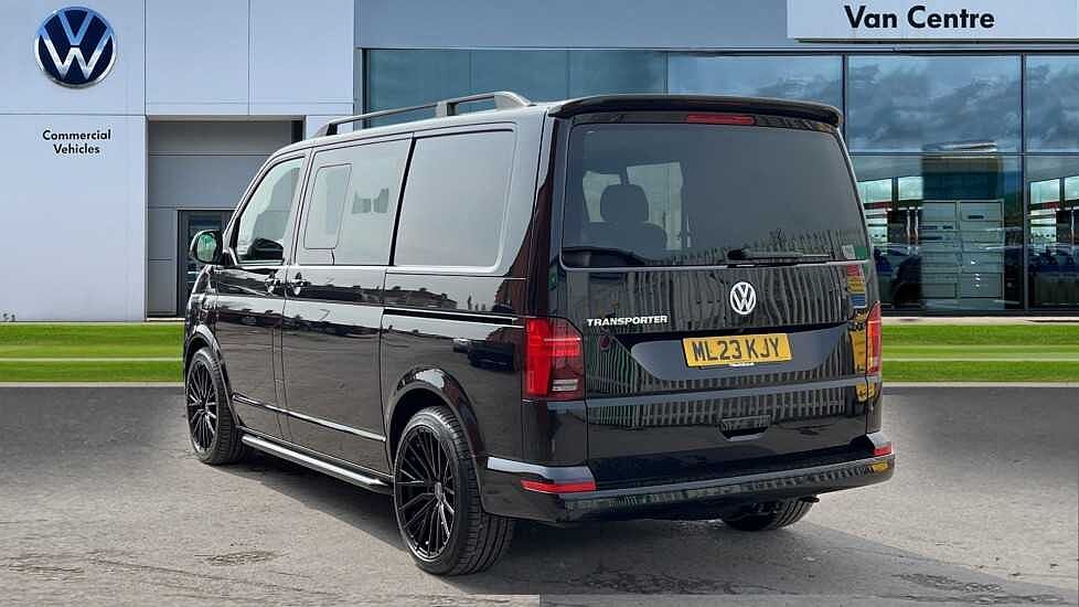 Volkswagen Transporter T32 Kombi Highline SWB 204 PS 2.0 TDI 7sp DSG