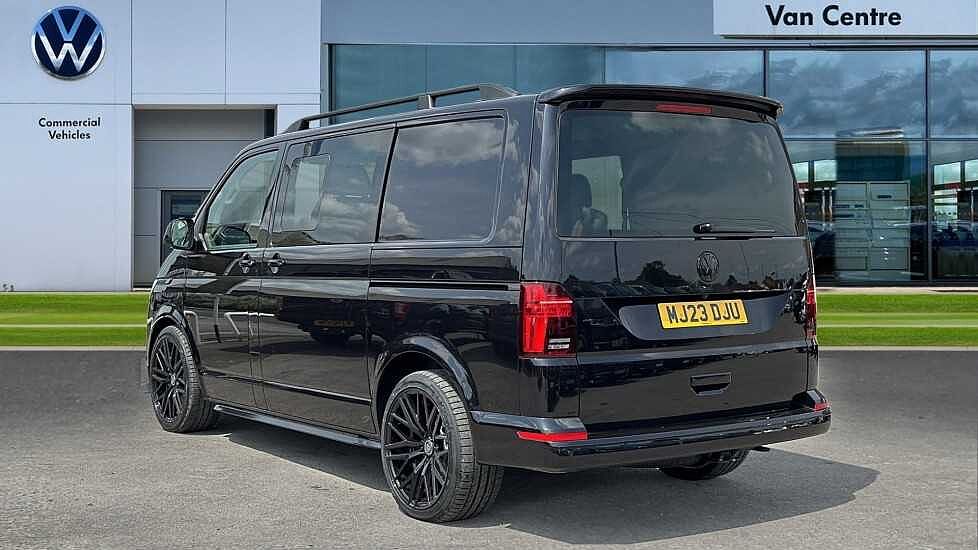 Volkswagen Transporter T32 Kombi Highline SWB 204 PS 2.0 TDI 7sp DSG