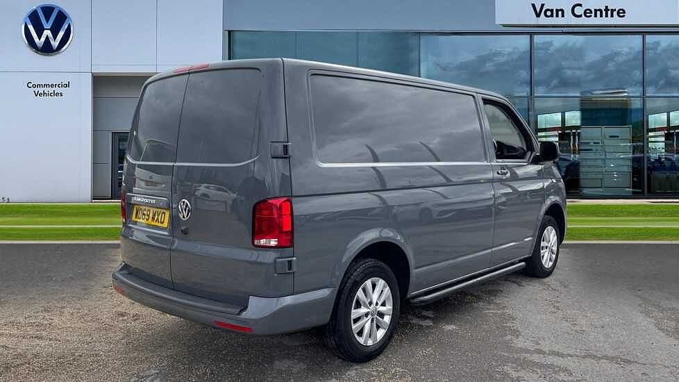 Volkswagen Transporter T28 Panel van Highline SWB 110 PS 2.0 TDI 5sp Manual