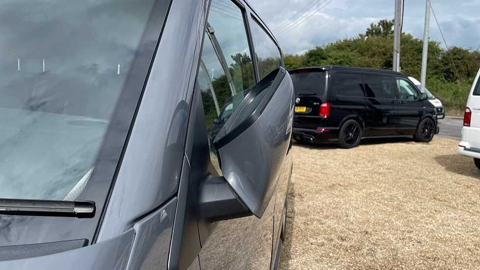 Volkswagen Transporter T28 Panel van Highline SWB 110 PS 2.0 TDI 5sp Manual