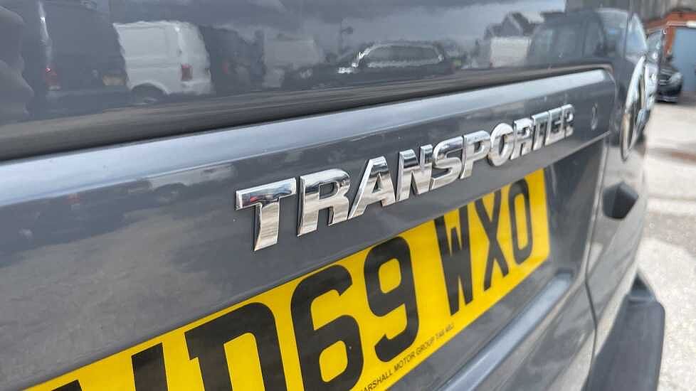 Volkswagen Transporter T28 Panel van Highline SWB 110 PS 2.0 TDI 5sp Manual