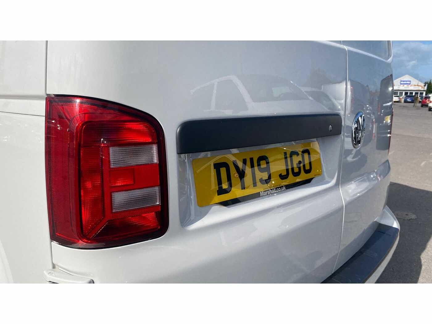 Volkswagen Transporter T28 Panel van Startline LWB 150 PS 2.0 TDI BMT 6sp Manual