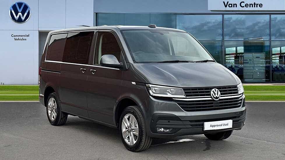 Volkswagen Transporter T32 Kombi Highline SWB 204 PS 2.0 TDI 7sp DSG