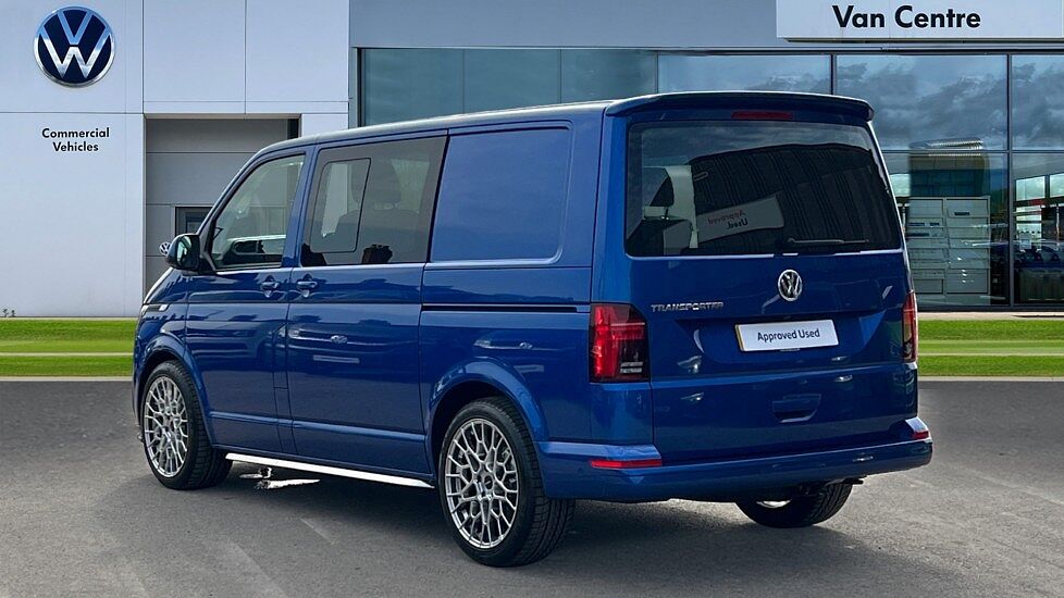 Volkswagen Transporter T32 Kombi van Highline SWB 204 PS 2.0 TDI 7sp DSG
