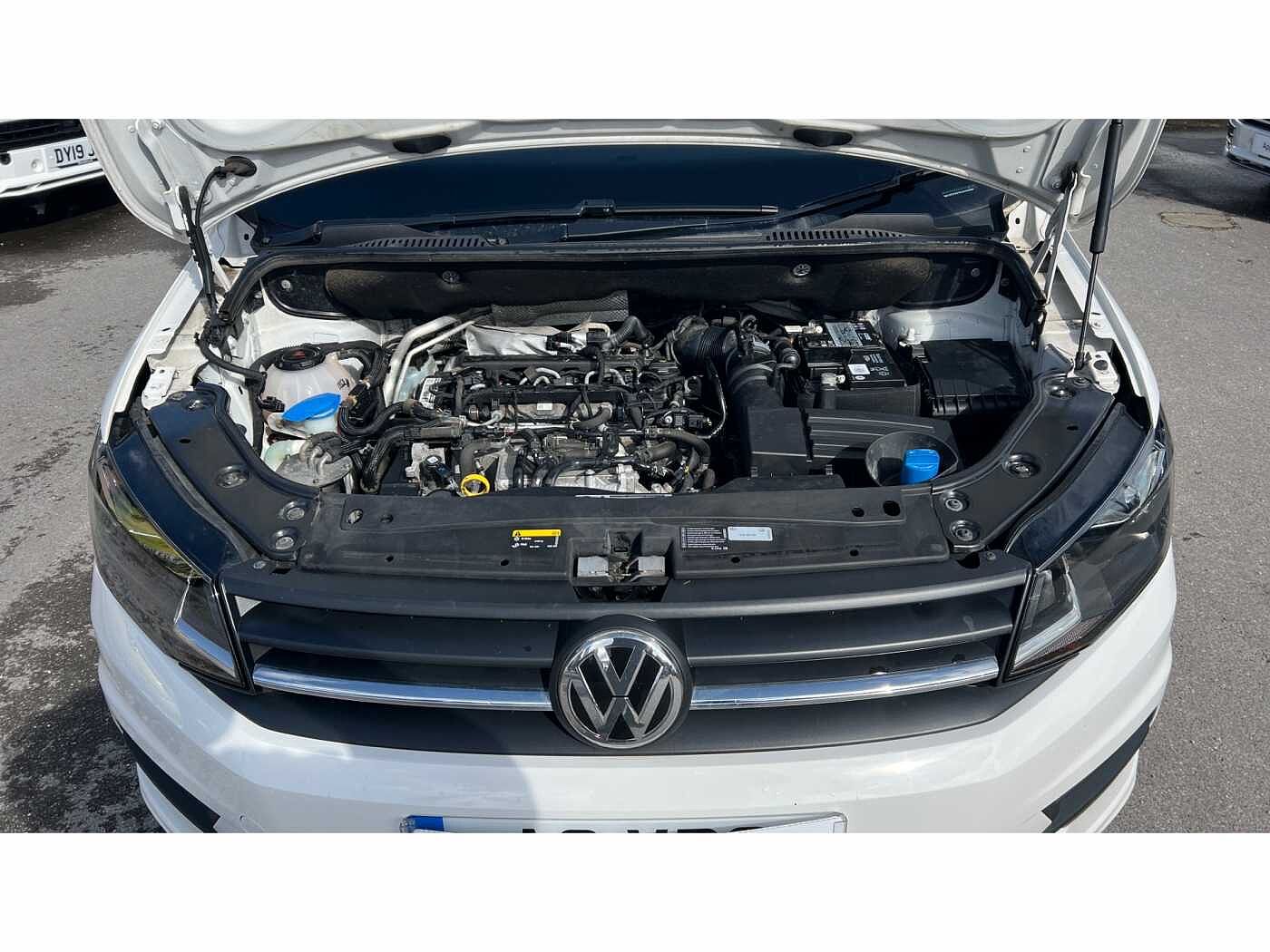 Volkswagen Caddy C20 Panel van Highline SWB EU6 102 PS 2.0 TDI BMT 5sp Manual