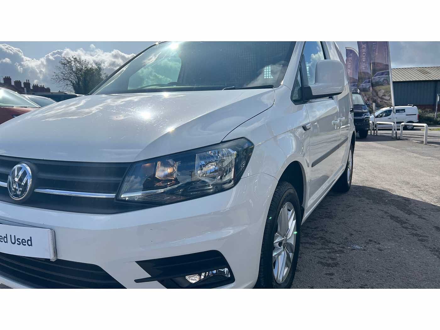 Volkswagen Caddy C20 Panel van Highline SWB EU6 102 PS 2.0 TDI BMT 5sp Manual
