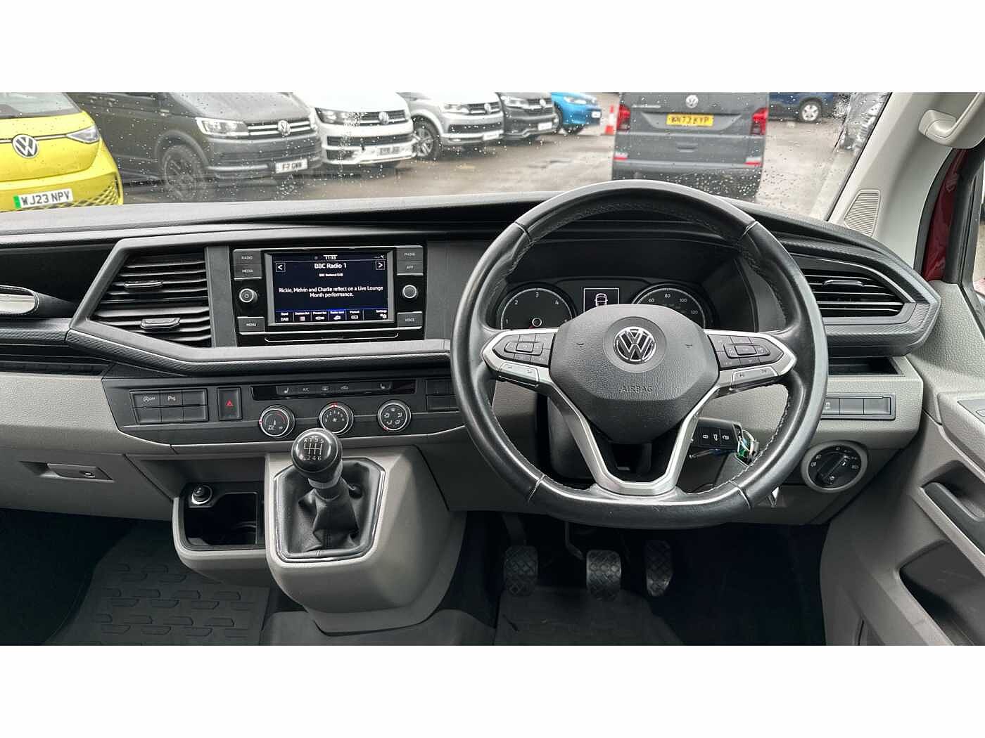 Volkswagen Transporter T32 Kombi Highline SWB 150 PS 2.0 TDI 6sp Manual