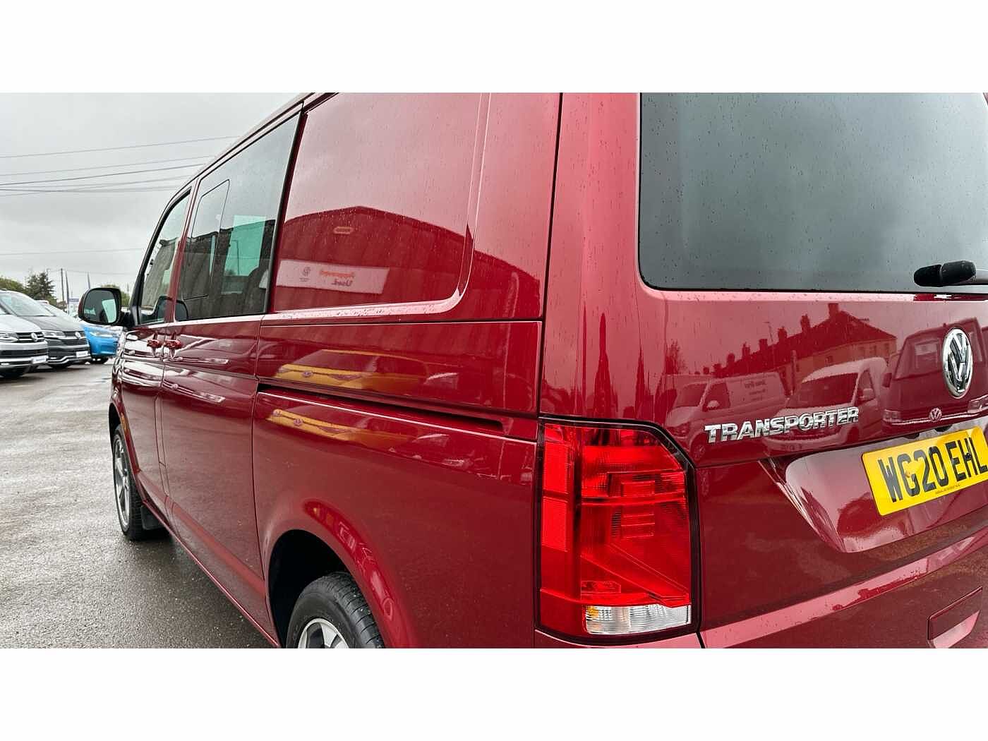 Volkswagen Transporter T32 Kombi Highline SWB 150 PS 2.0 TDI 6sp Manual