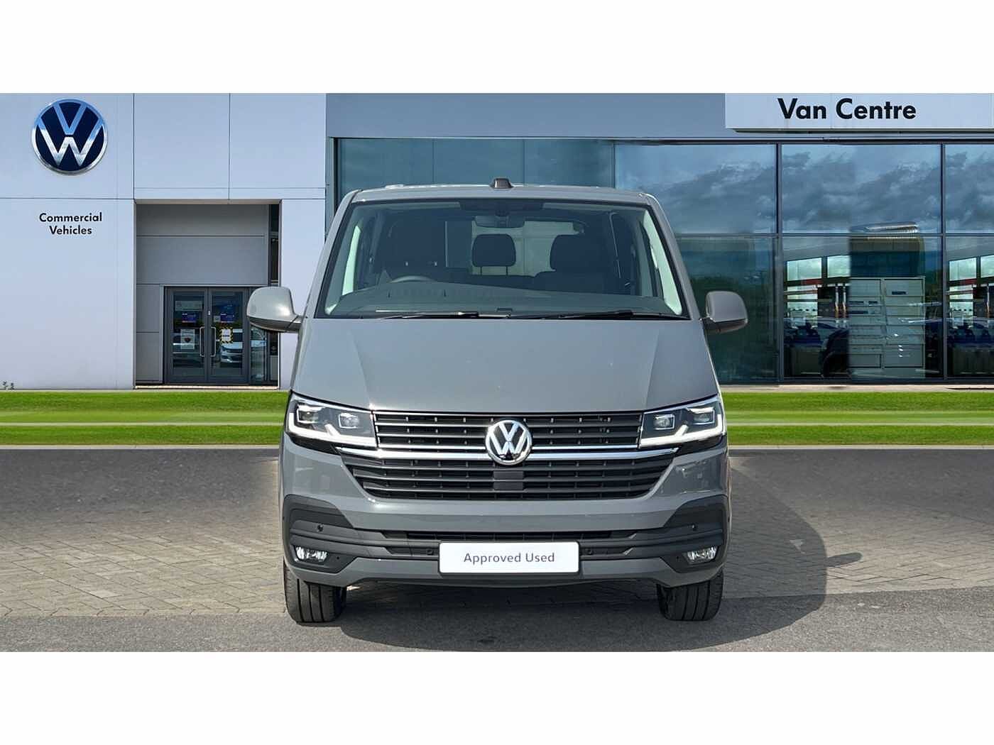 Volkswagen Transporter T32 Swb Diese 2.0 BiTDI 204 Highline Kombi Van DSG