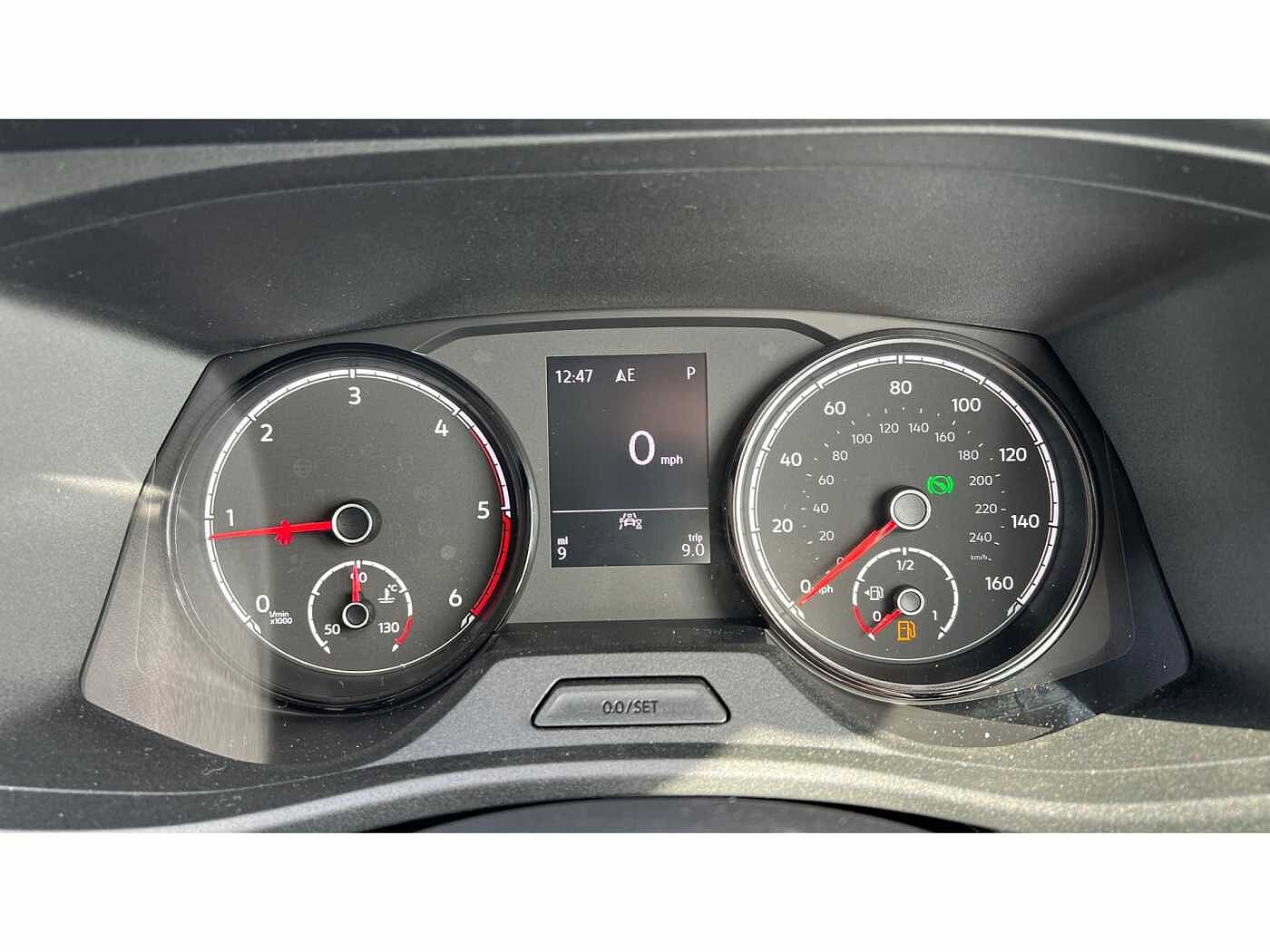 Volkswagen Transporter T32 Swb Diese 2.0 BiTDI 204 Highline Kombi Van DSG