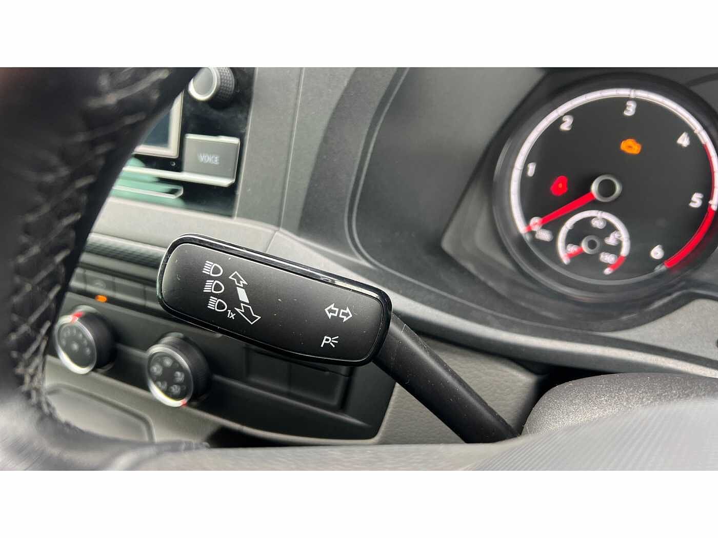 Volkswagen Transporter T32 Kombi Highline SWB 204 PS 2.0 TDI 7sp DSG 4MOTION